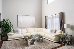 Spacious 4 BR House in Centennial